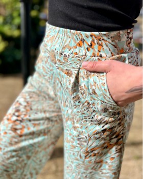 Pantalon KATE WIDE animal turquoise 3