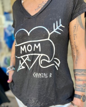 Tee-shirt MOM noir Chantal B 2
